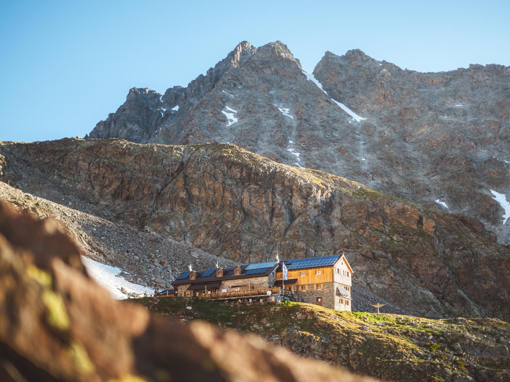 Apart Alpenzeit Arzl im Pitztal Esterno foto