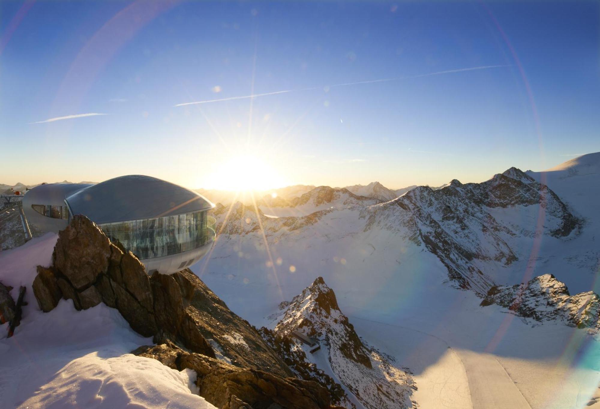 Apart Alpenzeit Arzl im Pitztal Esterno foto
