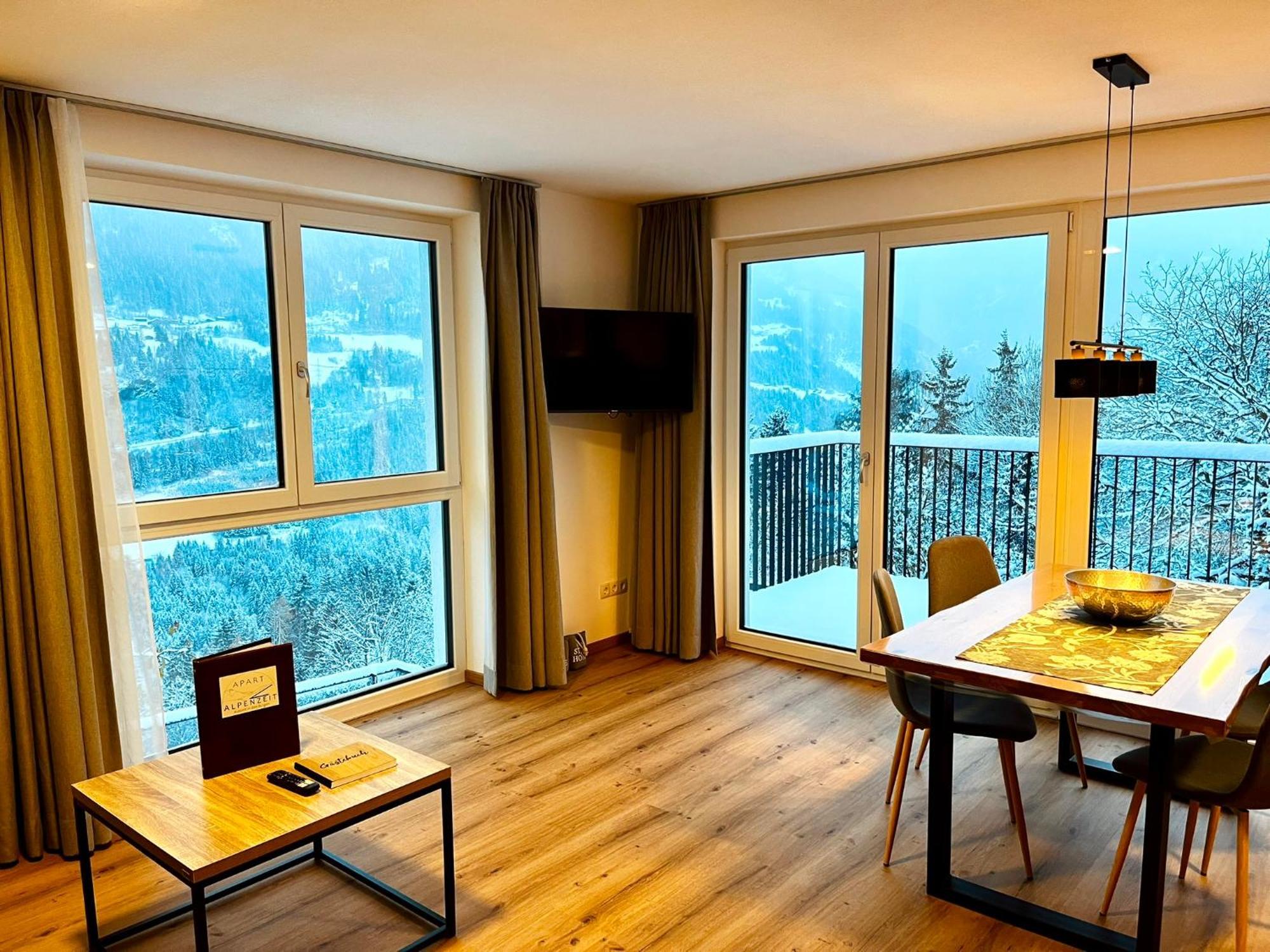 Apart Alpenzeit Arzl im Pitztal Esterno foto